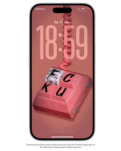 Das Bild zeigt einen iPhone-Sperrbildschirm mit einem individuellen Hintergrund: eine 3D-Darstellung einer großen, rosa Tastenkappe, verbunden mit einem spiralförmigen Kabel. Die Buchstaben „F“, „C“, „K“ und „U“ sind auf der Tastenkappe zu sehen. Es handelt sich um ein digitales Kunstwerk, das als Handyhintergrund online verkauft wird. Am unteren Rand steht ein Haftungsausschluss zur Auflösungsdarstellung.