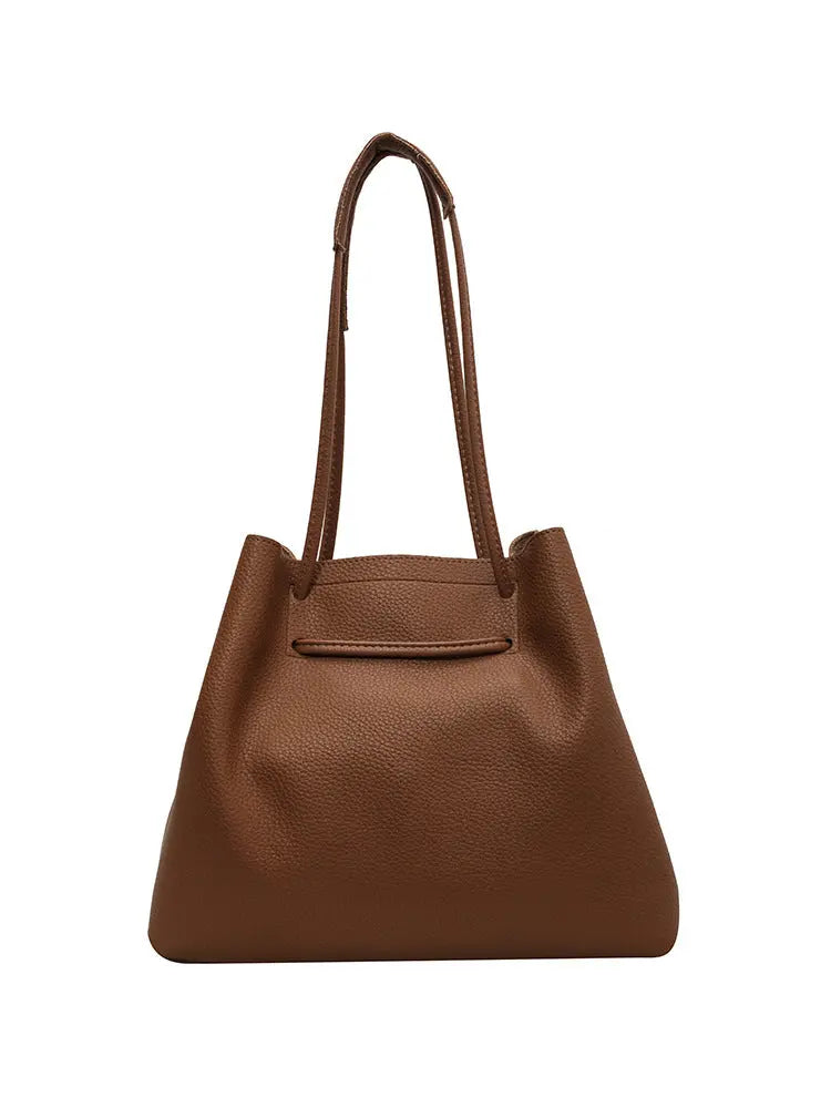 Large Shoulder Bag -   Taschen #